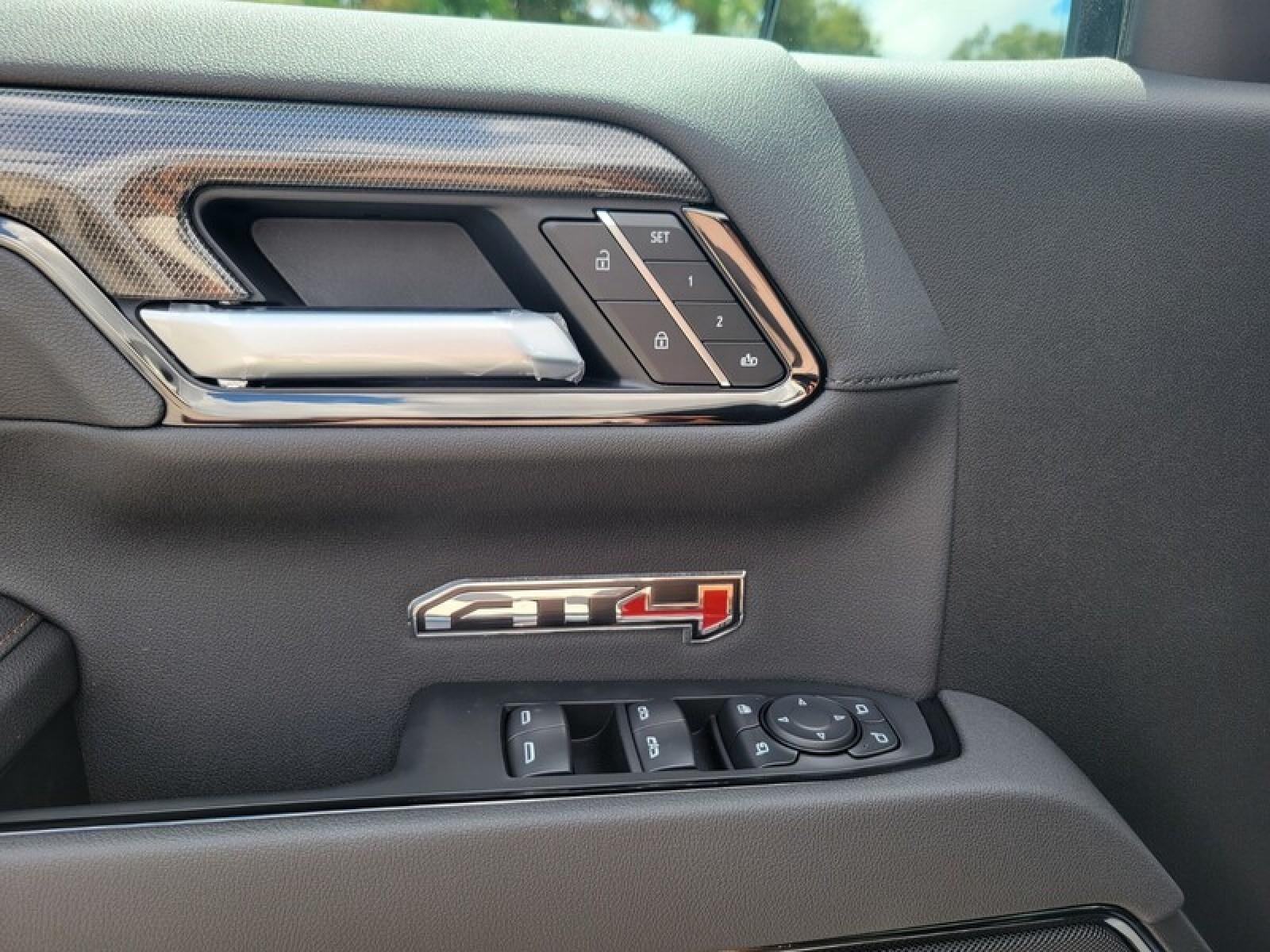 2026 GMC Sierra 1500 Crew Cab Short Box 4-Wheel Drive AT4