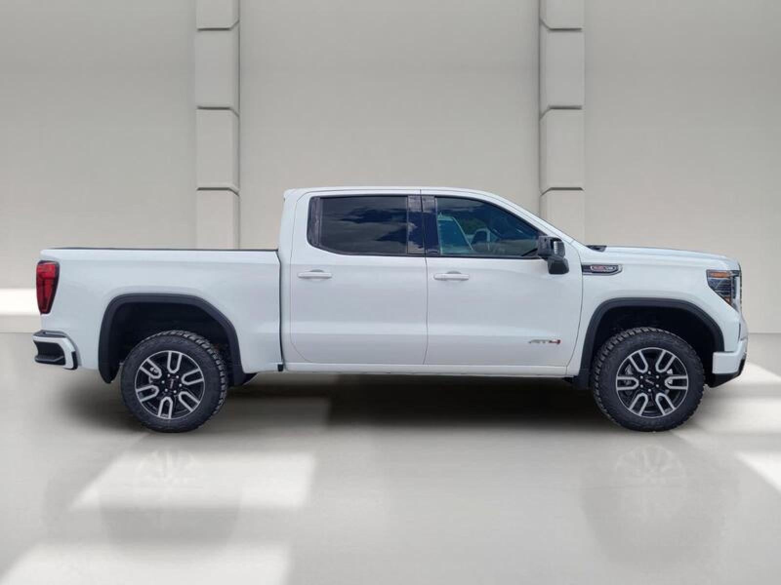 2026 GMC Sierra 1500 Crew Cab Short Box 4-Wheel Drive AT4