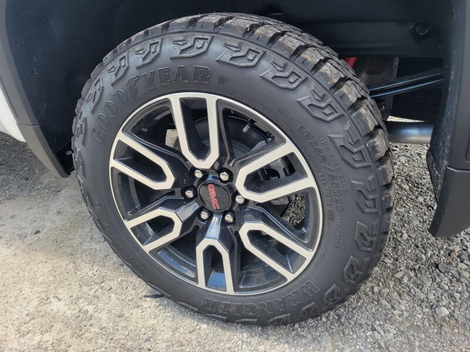 2026 GMC Sierra 1500 Crew Cab Short Box 4-Wheel Drive AT4