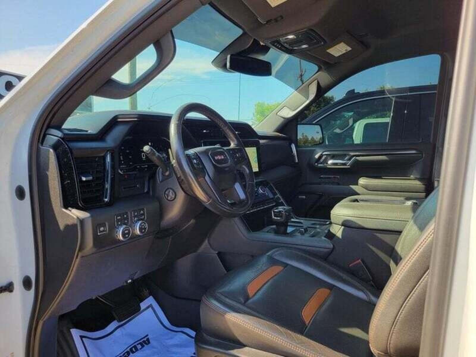2022 GMC Sierra 1500 AT4
