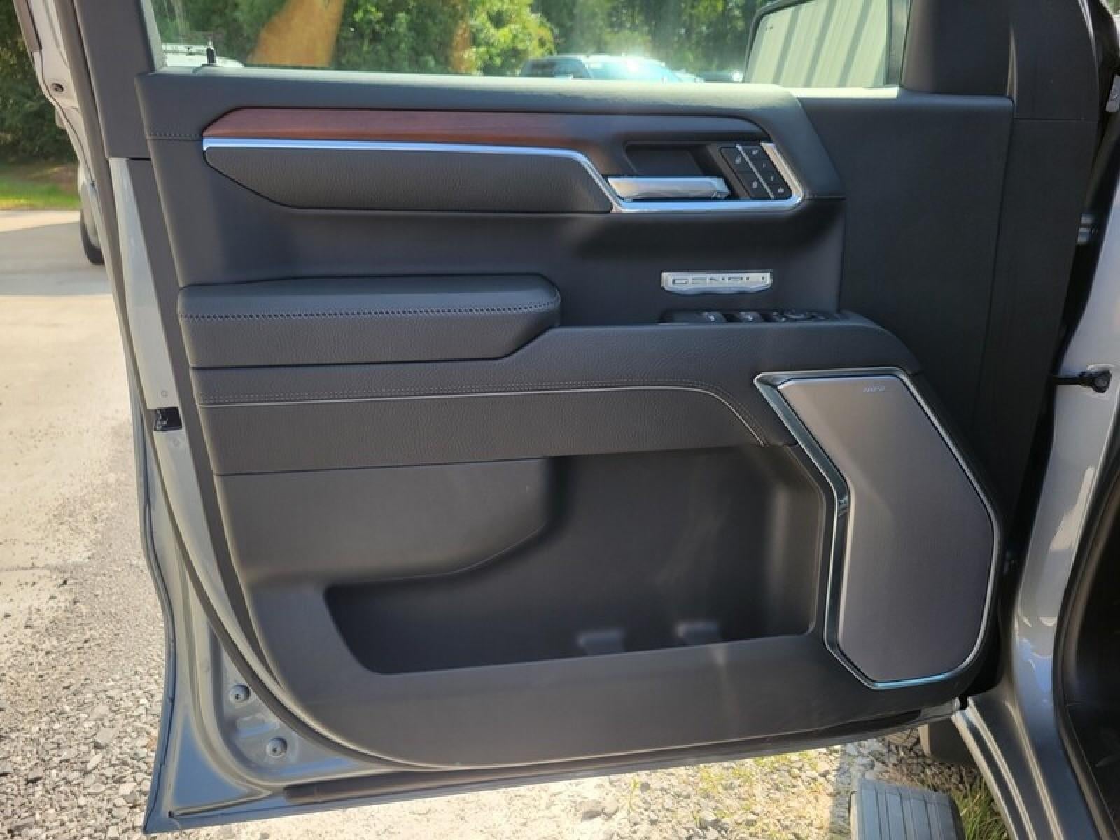 2026 GMC Sierra 1500 Crew Cab Short Box 4-Wheel Drive Denali