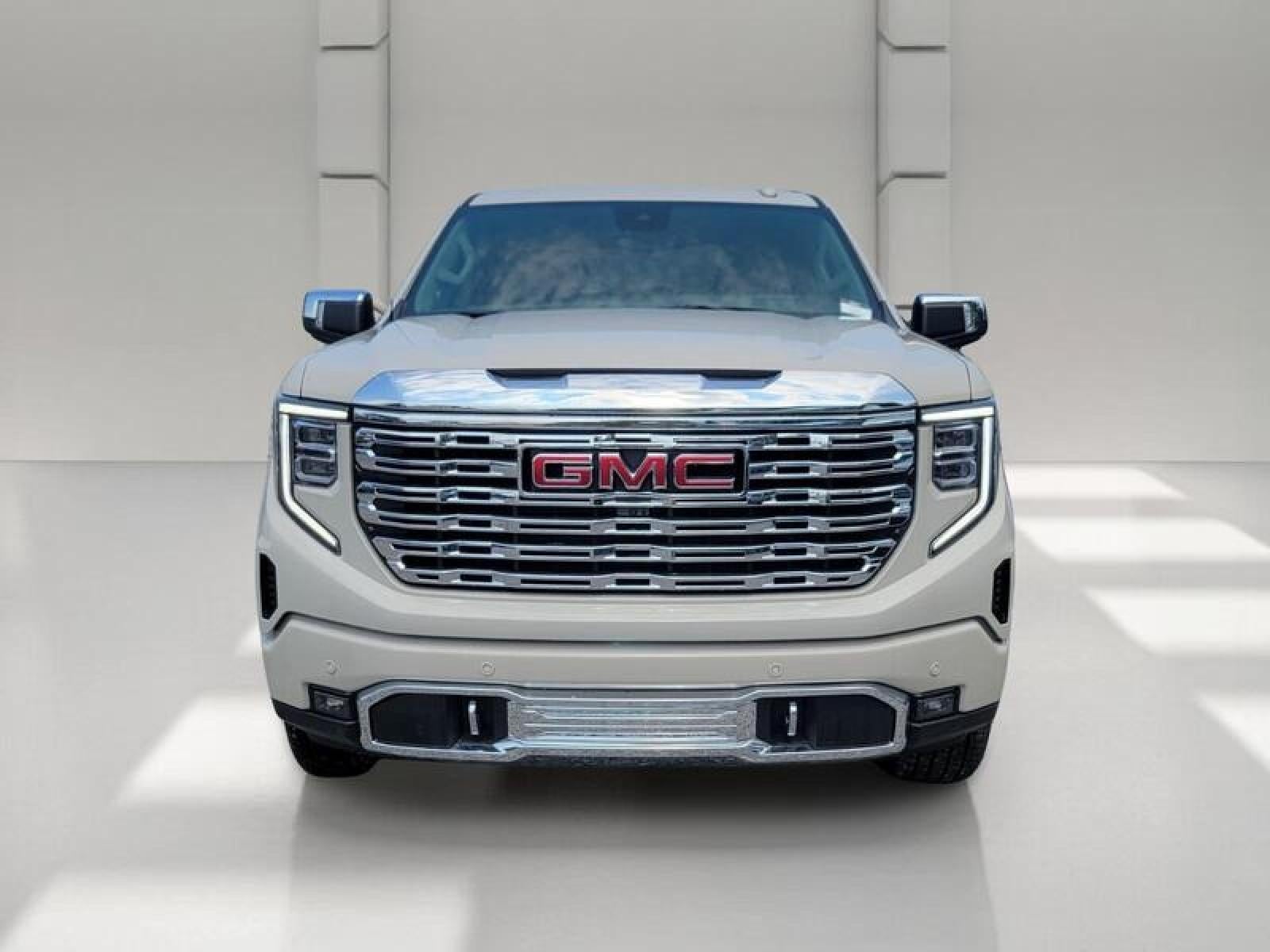 2026 GMC Sierra 1500 Crew Cab Short Box 4-Wheel Drive Denali