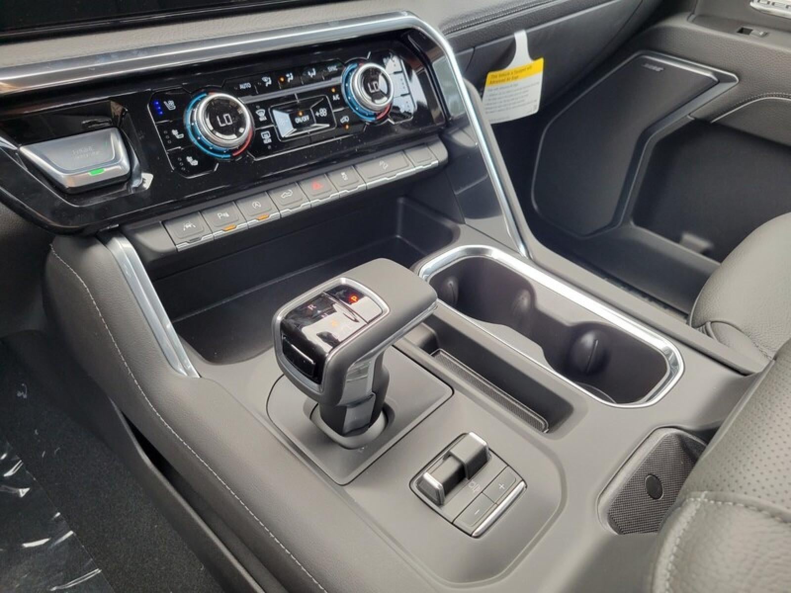 2026 GMC Sierra 1500 Crew Cab Short Box 4-Wheel Drive Denali