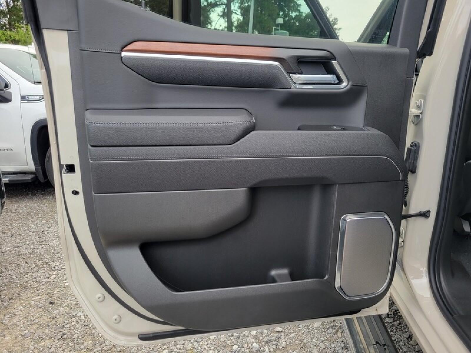 2026 GMC Sierra 1500 Crew Cab Short Box 4-Wheel Drive Denali