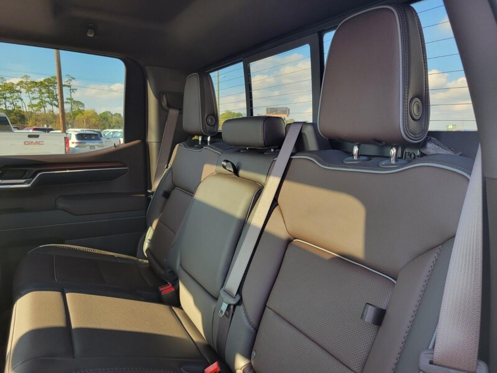 2026 GMC Sierra 1500 Crew Cab Short Box 4-Wheel Drive Denali