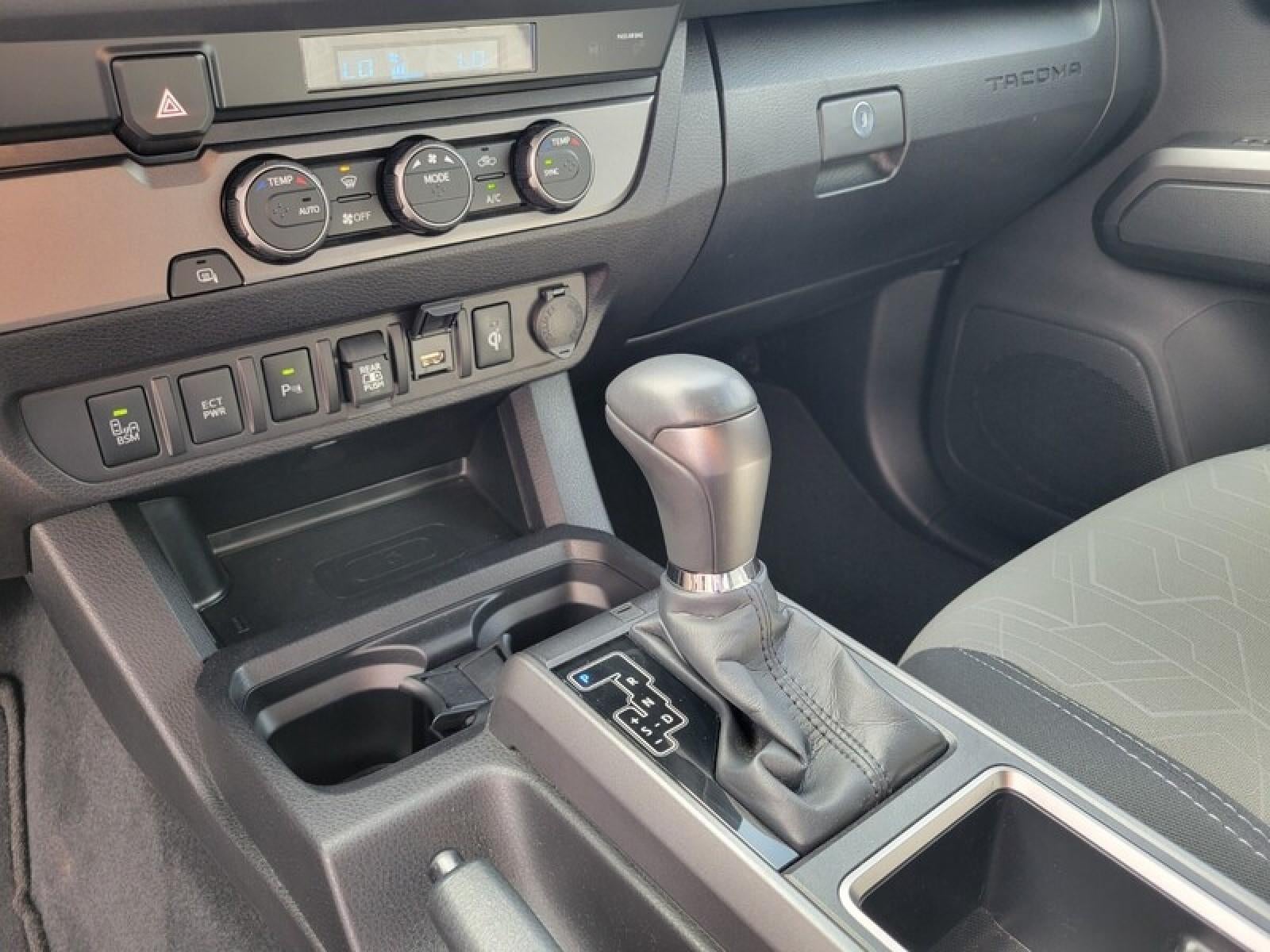 2022 Toyota Tacoma 2WD SR5