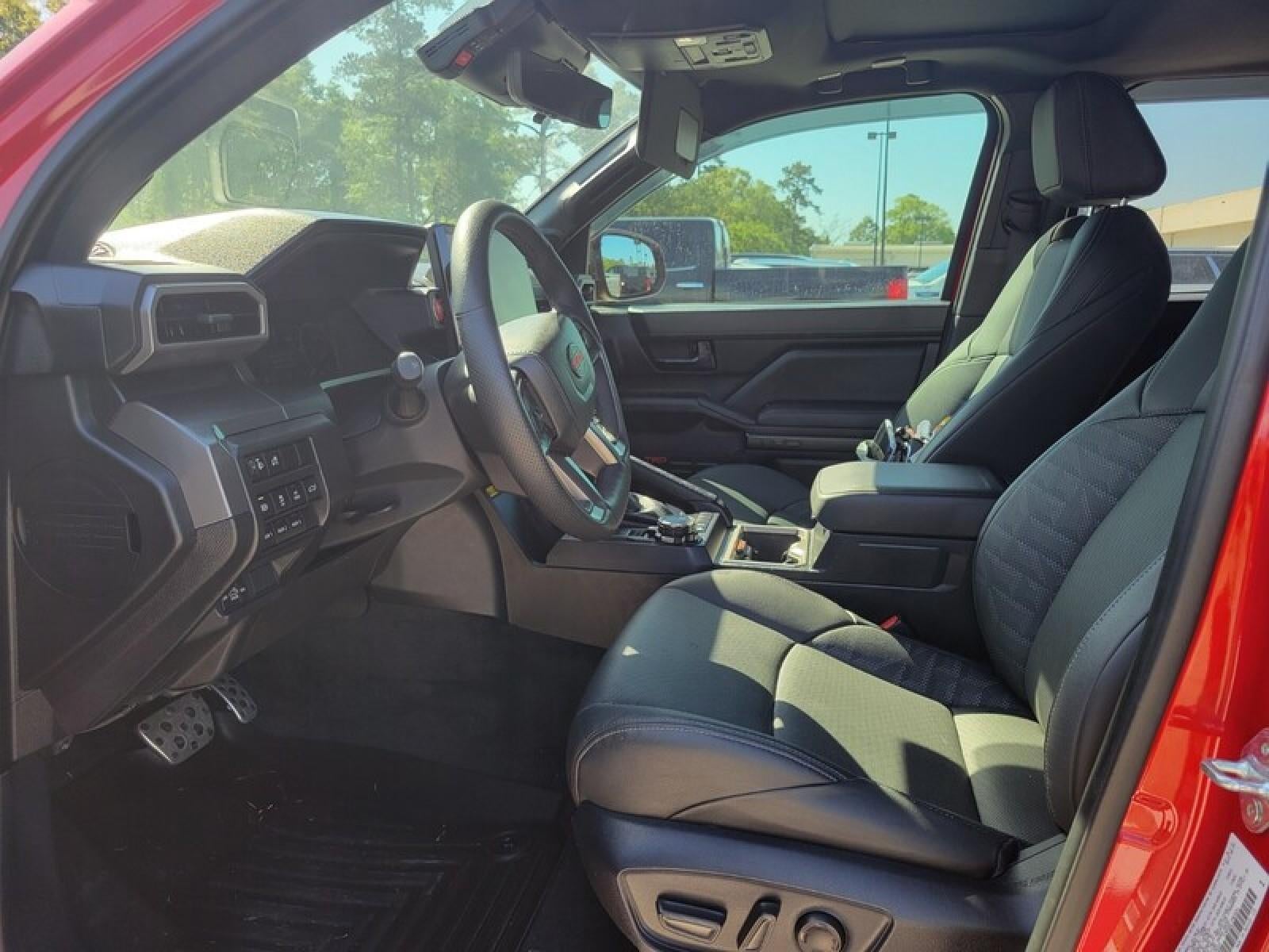 2024 Toyota Tacoma 4WD SR5