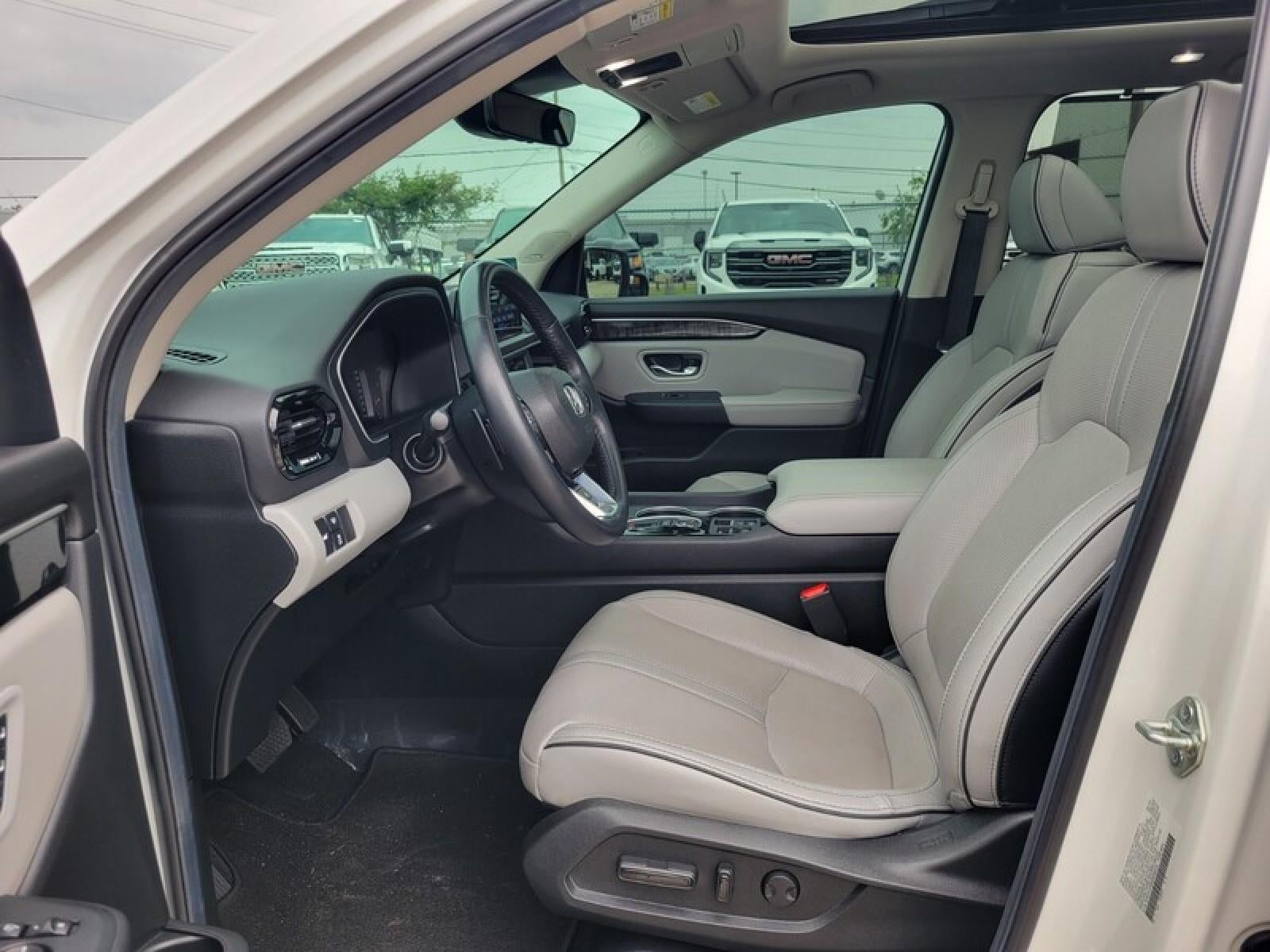 2025 Honda Pilot Elite