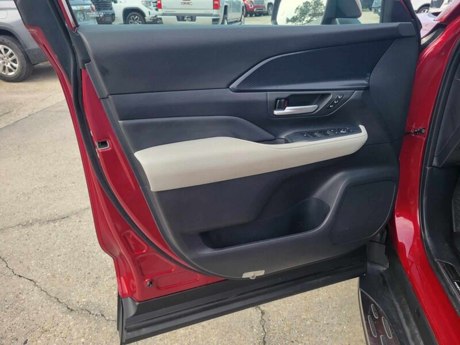 2025 Toyota Grand Highlander Hybrid MAX Limited