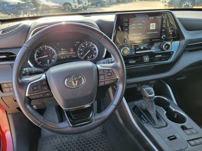 2021 Toyota Highlander XSE