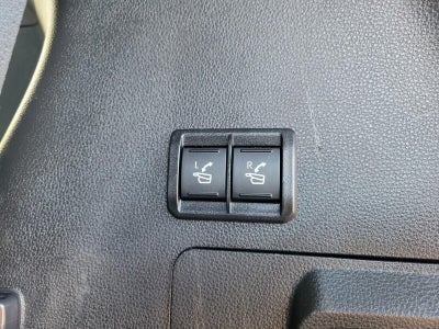 2023 Toyota Sequoia SR5