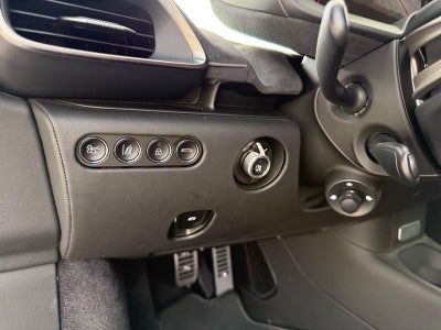 2023 McLaren Artura Base