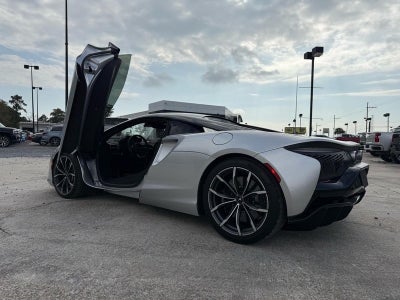 2023 McLaren Artura Base