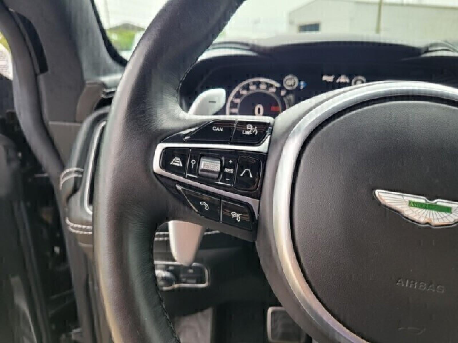 2021 Aston Martin DBX Base