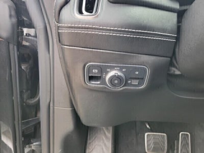 2021 Aston Martin DBX Base