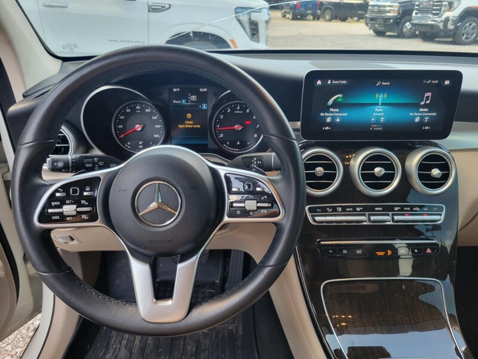 2021 Mercedes-Benz GLC GLC 300