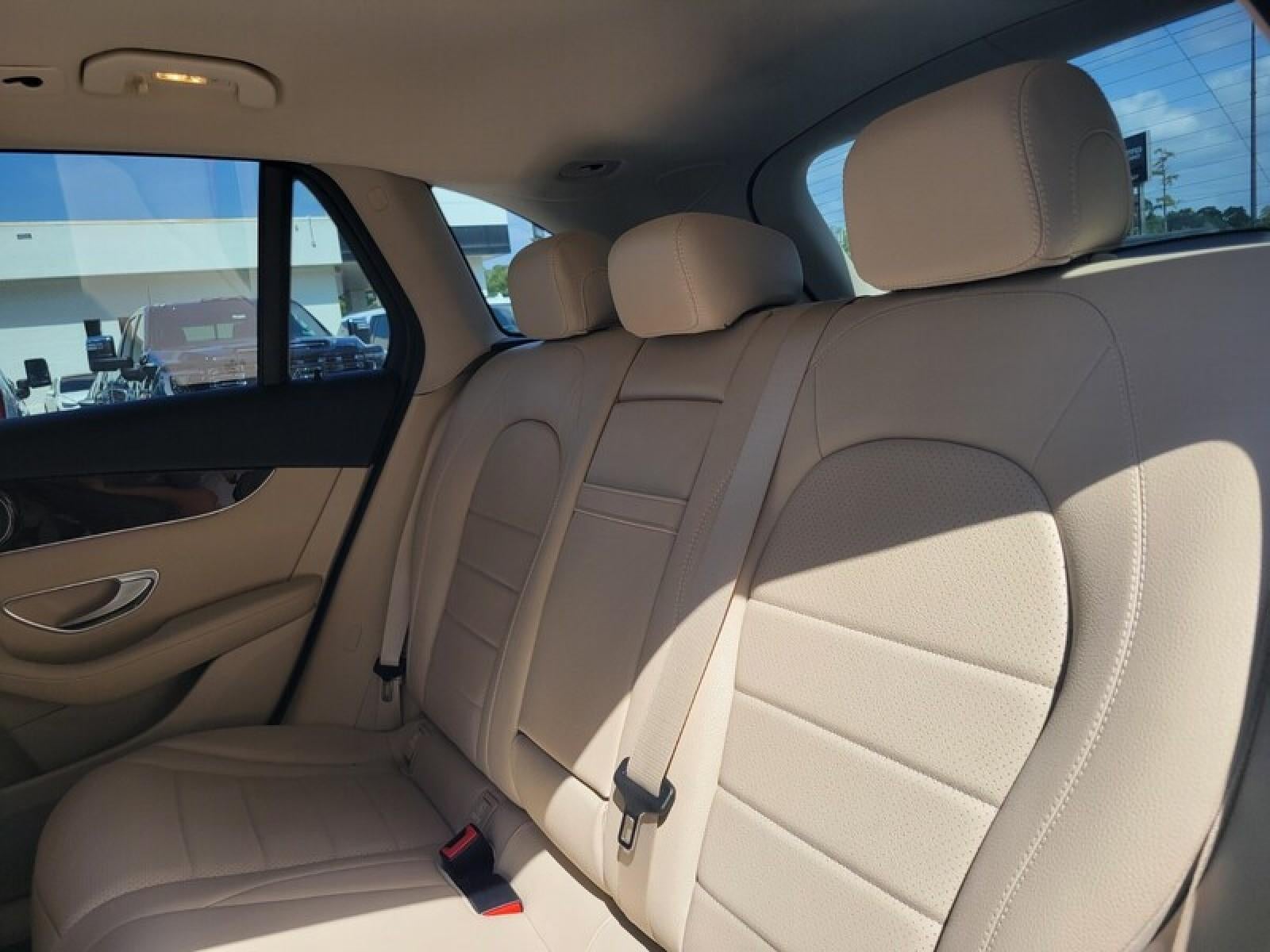 2021 Mercedes-Benz GLC GLC 300