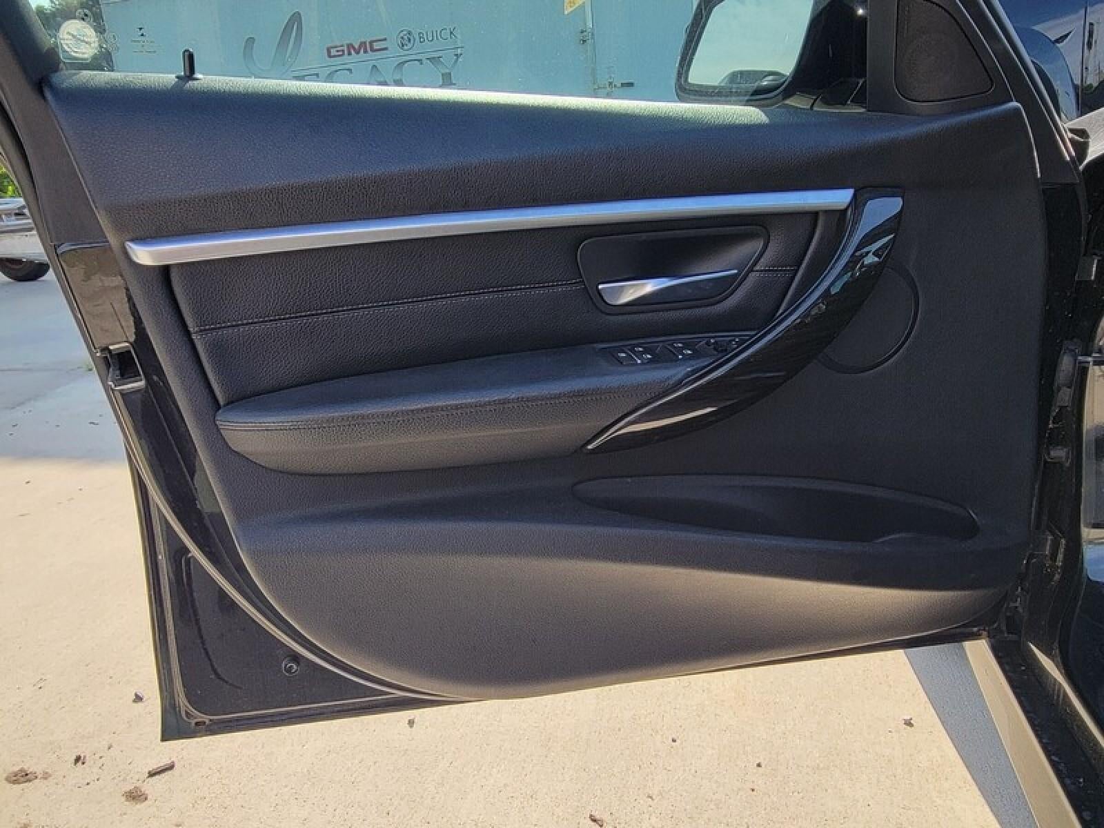 2016 BMW 3 Series 328i