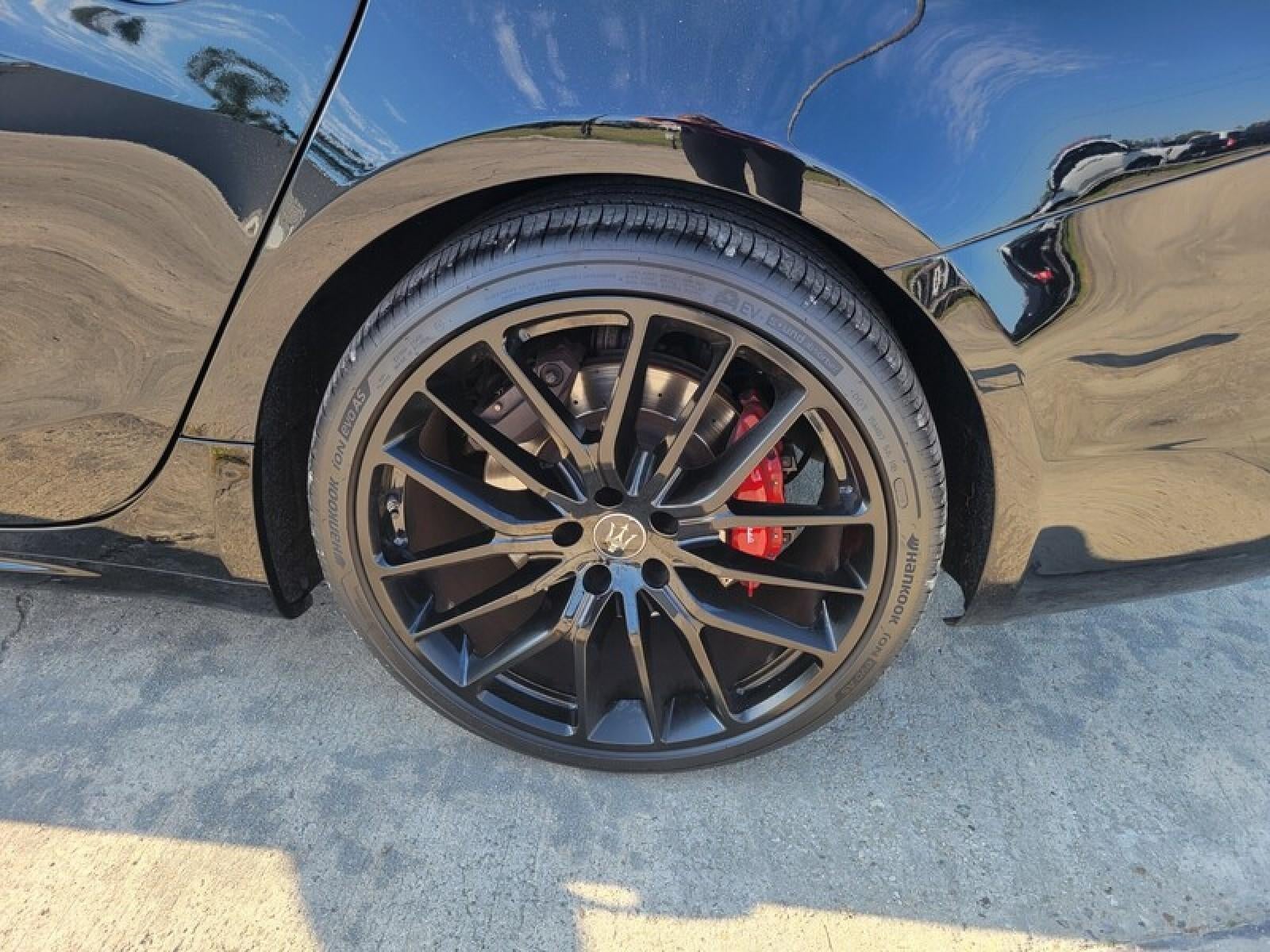 2021 Maserati Ghibli Trofeo